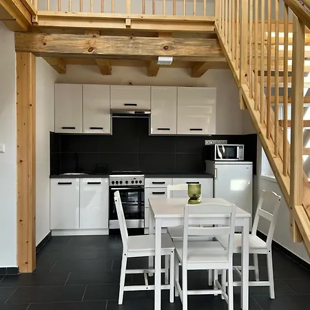 Jolcsi * バラトンフレド